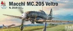 ITALERI 1/32 MACCHI MC. 205 VELTRO - Immagine 1 di 2