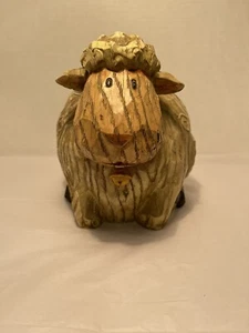 Country Chic Holzoptik Resin Schaf mit Glocke Statue Skulptur - Bild 1 von 8