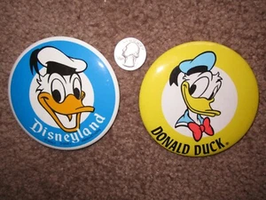 Lotto 2 spille GRANDI Paperino vintage Walt Disneyland  - Foto 1 di 1