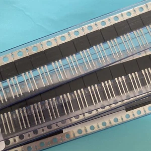 Lot 500pcs TIP30C TO-220 PNP Power Transistor TO-220 100V 30W 1A - Picture 1 of 4