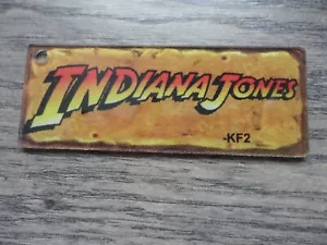 Indiana Jones Pinball Machine Plastic Key Chain Mint - Picture 1 of 2