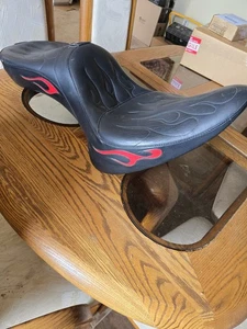 Harley Davidson Softtail Corbin Seat 237-2B Red Flames - Bild 1 von 16