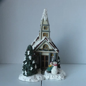 House Of Lloyd Christmas Around The World Pleasant Grove Village Kirche Figur - Bild 1 von 21