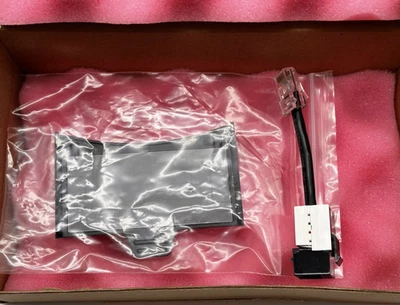 Kit de hospitalidad teléfono IP Mitel 5304 51011572 - caja abierta Foto 1 de 4