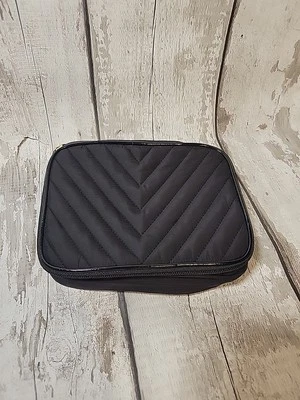 Estuche de Maquillaje de Viaje Victoria's Secret Negro con Cremallera Suave Negro Nuevo sin Etiquetas Foto 1 de 4