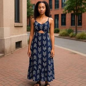 AERIE Cut-out Long Maxi Dress Size XL Ikat Navy/ White Print Flowy Boho - Picture 1 of 14