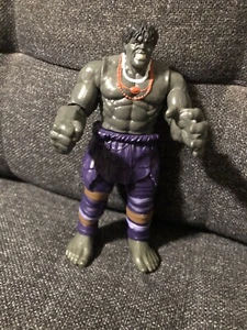 Marvel Avengers Undefeated Hulk 6” Figure 2020 - Picture 1 of 9
