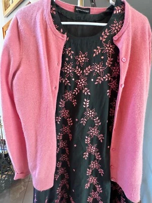 Vtg India dress handmade pink embroidered  w/mirrors  w/a 100% cashmere sweater Foto 1 de 4