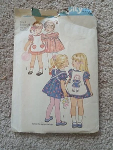 Vintage Simplicity 9731 sewing pattern girls toddlers' dress and apron - Picture 1 of 2