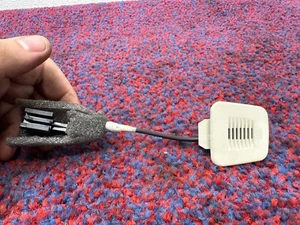 CHRYSLER 300 TOURING 17-23 OEM TOP ROOF HEADLINER AUDIO MICROPHONE PHONE MIC - Picture 1 of 3