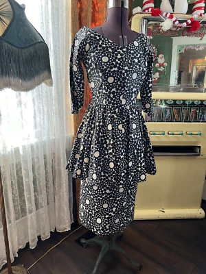 Vestido Darling Pretty Miss Fashions años 50 blanco y negro lunares Foto 1 de 4