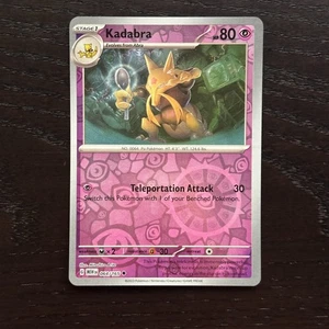 Kadabra 064/165 Pokemon 151 Scarlet & Violet Reverse Holo Uncommon NM - Picture 1 of 2