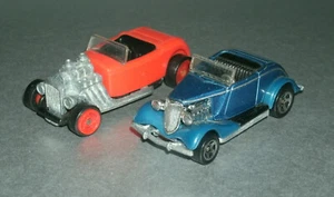 Dos autos diecast diecast clásicos Ford Hot Rod Roadster a escala 1/64 (1932-1933) Hot Wheels - Imagen 1 de 5