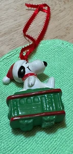 Adorno de árbol de Navidad vintage cacahuetes Snoopy en tren/carro de carro Corea - Imagen 1 de 10
