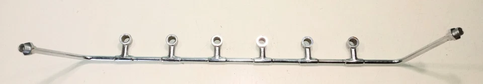 FerrarI 275 GTB/4 汽化器燃油轨道线树_六碳水化合物_全新_GENUINE — 第 1/4 张图片