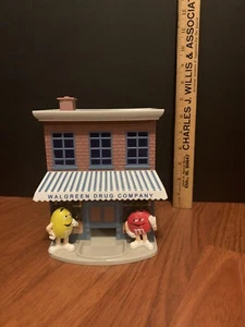 M&M'S 2008 Walgreens Drug Company Exclusive Collectors Edition Candy Dispenser - Picture 1 of 8