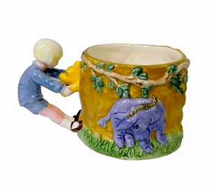 Disney Classic Pooh 3D Tasse Christopher Robin Pooh Eeyore Ferkel von Charpente - Bild 1 von 10