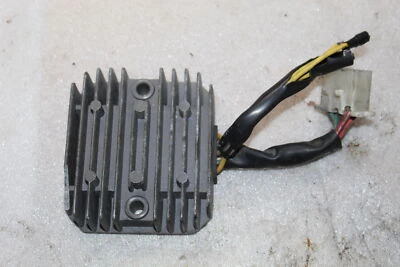 1983 Honda V45 перехватчик VF750F OEM выпрямитель регулятор напряжения - Изображение 1 из 4