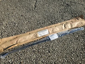 SELLO Y RETENEDOR CAPUCHA 12338911 12338885 HMMWV M998 HUMVEE - Imagen 1 de 2