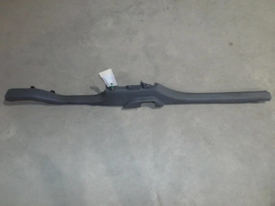 Ford Freestyle 2005-2007 moldura de umbral de puerta lateral izquierda del conductor usado OEM Foto 1 de 4