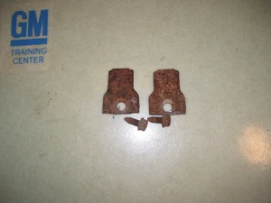 1970 Grand Prix  Air Conditioning A/C Condenser Brackets - Foto 1 di 2