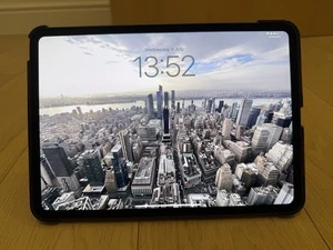 iPad Pro 11 M4 (2024) - 5. generacji 256GB - Wi-Fi + 5G - kosmiczna czerń (pakiet etui) - Zdjęcie 1 z 8