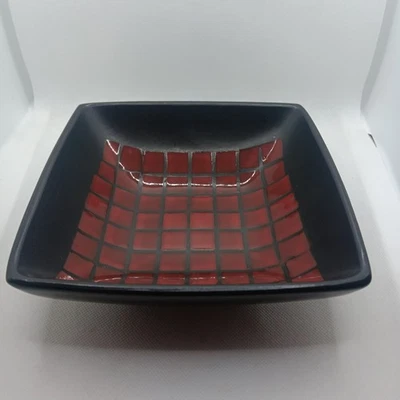 Lote de 2 cuencos cuadrados de gres Home Target TAMARASK rojo negro cupé 6,75" Foto 1 de 4