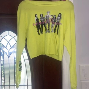 Harley Quinn Birds of Prey No One Is Like Me Long Sleeve Crop Top T Shirt New - Picture 1 of 5