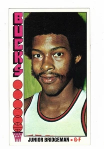 1976-77 Topps #11 Junior Bridgeman RC B Milwaukee Bucks EX - Imagen 1 de 2