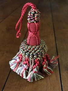 Vintage Tassel Furniture Key Fob Red/Olive - Picture 1 of 8
