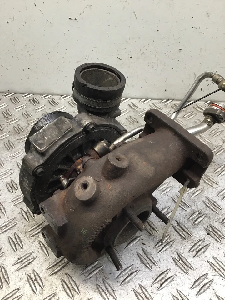 Turbolader Saab 9-5 (YS3E) 3.0 TID 130kW 177PS 715230-5  - Bild 1 von 2