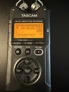 TASCAM DR-40 Linear PCM Portable Audio Recorder – Tested & Working - Picture 1 of 6