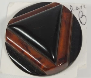 Vintage antique bakelite button round with triangle, big and beautiful - Picture 1 of 7