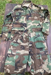 USGI USMC Woodland Camuflaje BDU Uniforme de Combate Camisa y Pantalones Conjunto Pequeño Corto - Imagen 1 de 23