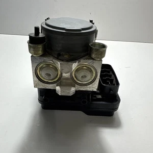 2001 - 2004 Toyota Tacoma 2.7L ABS Antilock Brake pump module  OEM  44510-04030 - Bild 1 von 14