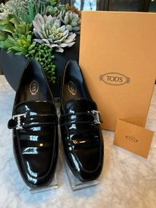 TOD’S Crystal T Black Patent Leather Loafer Flats Size 40 / 9 BRAND NEW - Picture 1 of 13