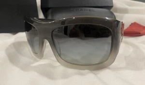 CHANEL Sunglasses AUTHENTIC Square Ombré Grey Dark Gray Beige Ch5166 Silver Cc - Foto 1 di 10