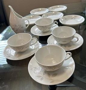 Royal Jackson de Luxe Fine China (4er Set) Tassen/Untertassen, inklusive Set 5 Schalen - Bild 1 von 12
