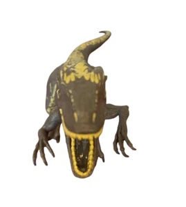 Mattel Jurassic World 12in Roarivores Allosaurus Action Figure - FMM30 - Picture 1 of 4
