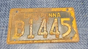 1952 Pennsylvania License Plate B1445 Mancave Decor Garage Art Craft - Picture 1 of 8