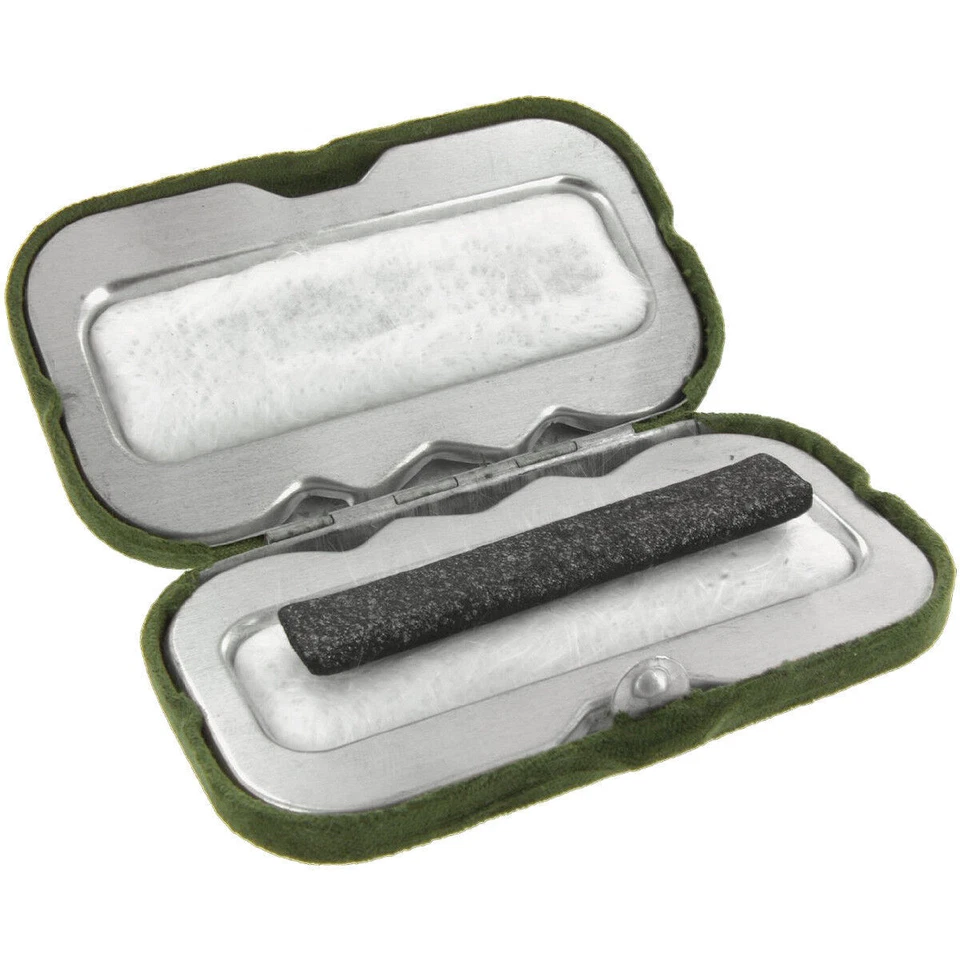 Highlander CS050 Refillable Solid Fuel Winter Handwarmer - Green