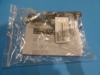 APC SMT2200 SMART-UPS 2200VA 1980W TOWER USB BACKUP POWER SUPPLY WITH BATTERIES - Image 1 of 2