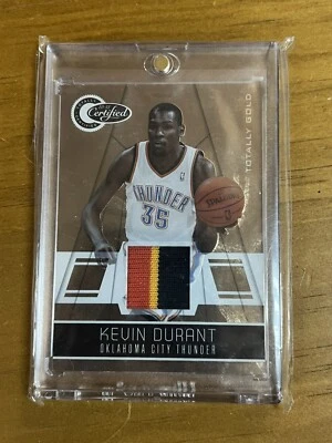 Kevin Durant 2011 Totally Certified Totally Gold Patch 13/25 Panini NBA card - Image 1 of 4