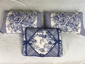 Floral French Toile style Pillows (3)  reversable blue rectangle accent cottage - Picture 1 of 7
