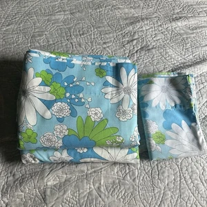 Vintage 1960’s Cannon Twin Fitted & Flat & Pillowcase Green Blue Flowers Retro - Picture 1 of 5