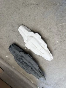 Battlestar Galactic Cygnus Heavy Ship Set  - Picture 1 of 3