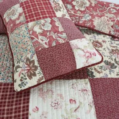 NEW ~ COZY RED BLUE WHITE GREEN LEAF GREY BROWN PLAID PATCHWORK ROSE QUILT SET - Image 1 of 4