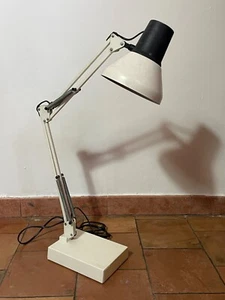 Lampada Luxo Twin 2, un classico del design. Funziona correttamente - Foto 1 di 7