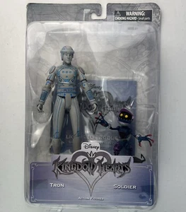 Figuras de acción Disney Kingdom Hearts Tron and Soldier exclusivo de Game Stop - Imagen 1 de 14