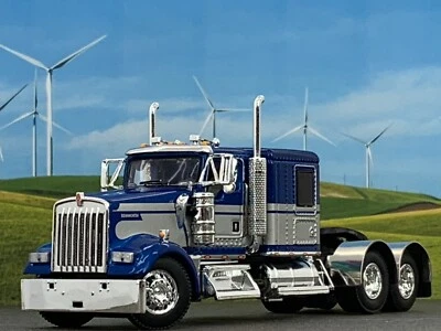 1/64 DCP BLUE/SILVER KENWORTH W900L W/ 60" FLAT TOP SLEEPER - Image 1 of 4